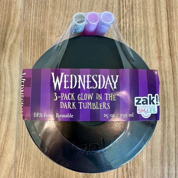 Zak! Designs 3-Pack Wednesday Nevermore Academy Glow in the Dark Tumblers 25 oz - Picture 6 of 14